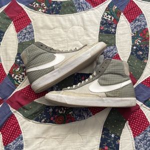Nike blazers